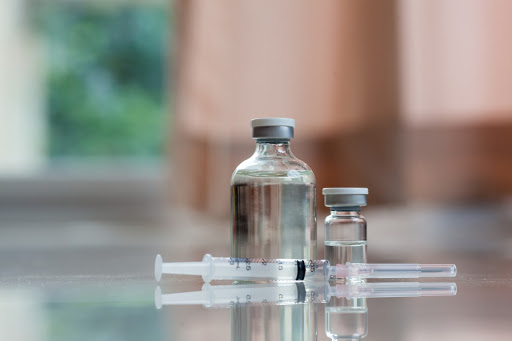 Impfstoff im Glas
